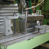 Upínací šroub do T-drážek, 375300, AMF 81505 (10,9/8,8) komplet 12xM12/L160mm