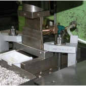 Upínka, 371000, AMF 70128 - DIN 6314 33x315mm